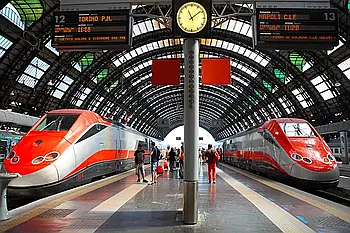 Train Tours, Italy